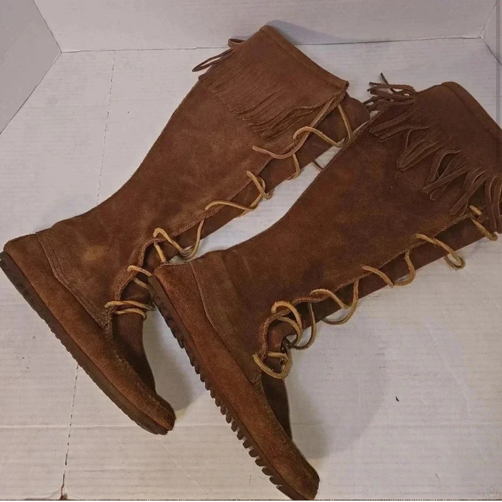 Minnetonka Brown Aztec Fringe Lace Up Boots Suede SZ 8 - Picture 2 of 5